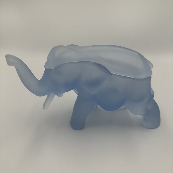 Indiana Glass Other - Vintage Indiana Glass Frosted Baby Blue Elephant Candy Jar Trinket Dish Charming